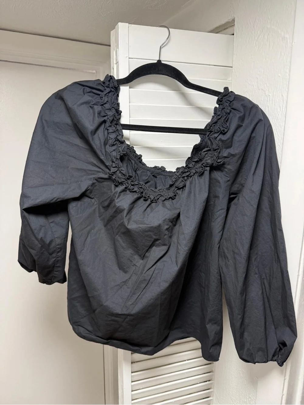 J. Crew Black Ruffled Scoop-Neck Long Sleeve Blouse